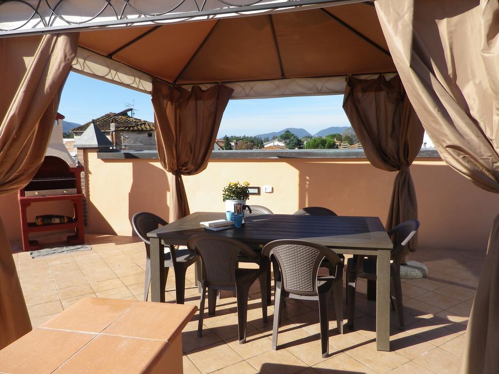 Апартаменты La Terrazza Лукка Номер фото